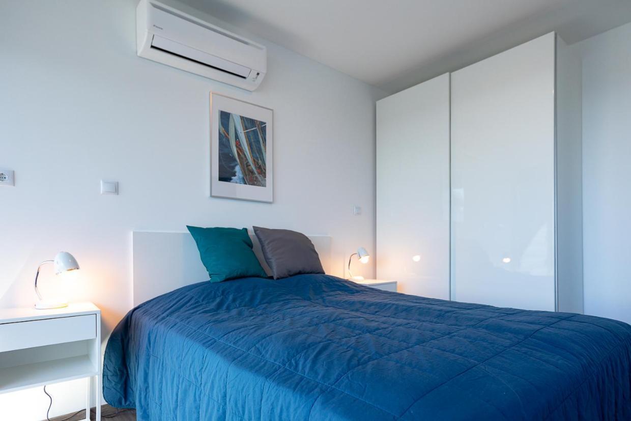 Marina Apartman Hotel Balatonszárszó Exteriör bild